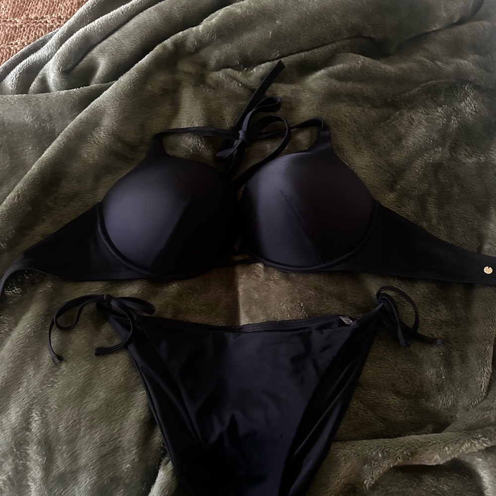 Victoria's Secret Bombshell Black Bikini